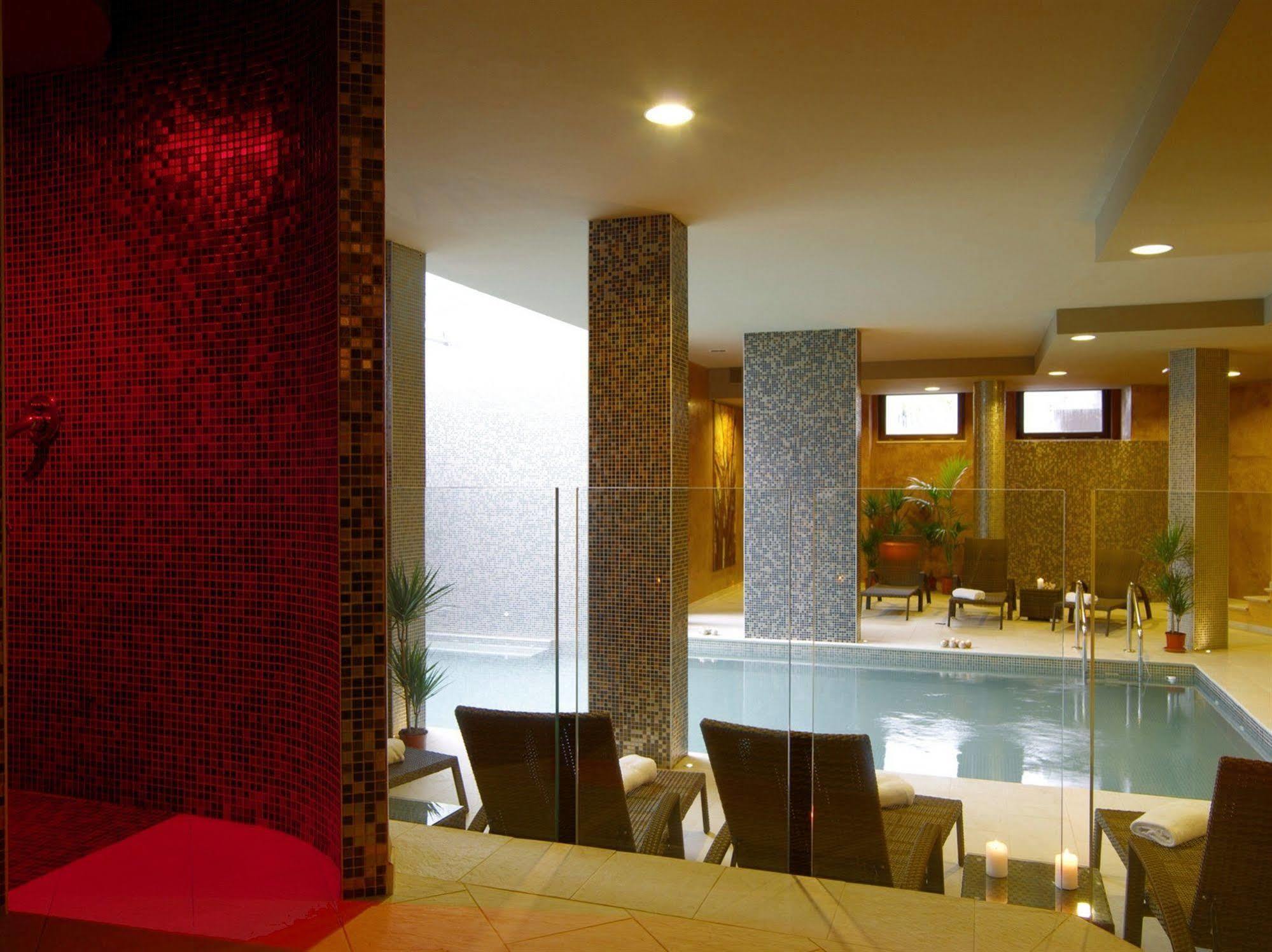 Hotel Natura كاستل دي سانجرو المظهر الخارجي الصورة