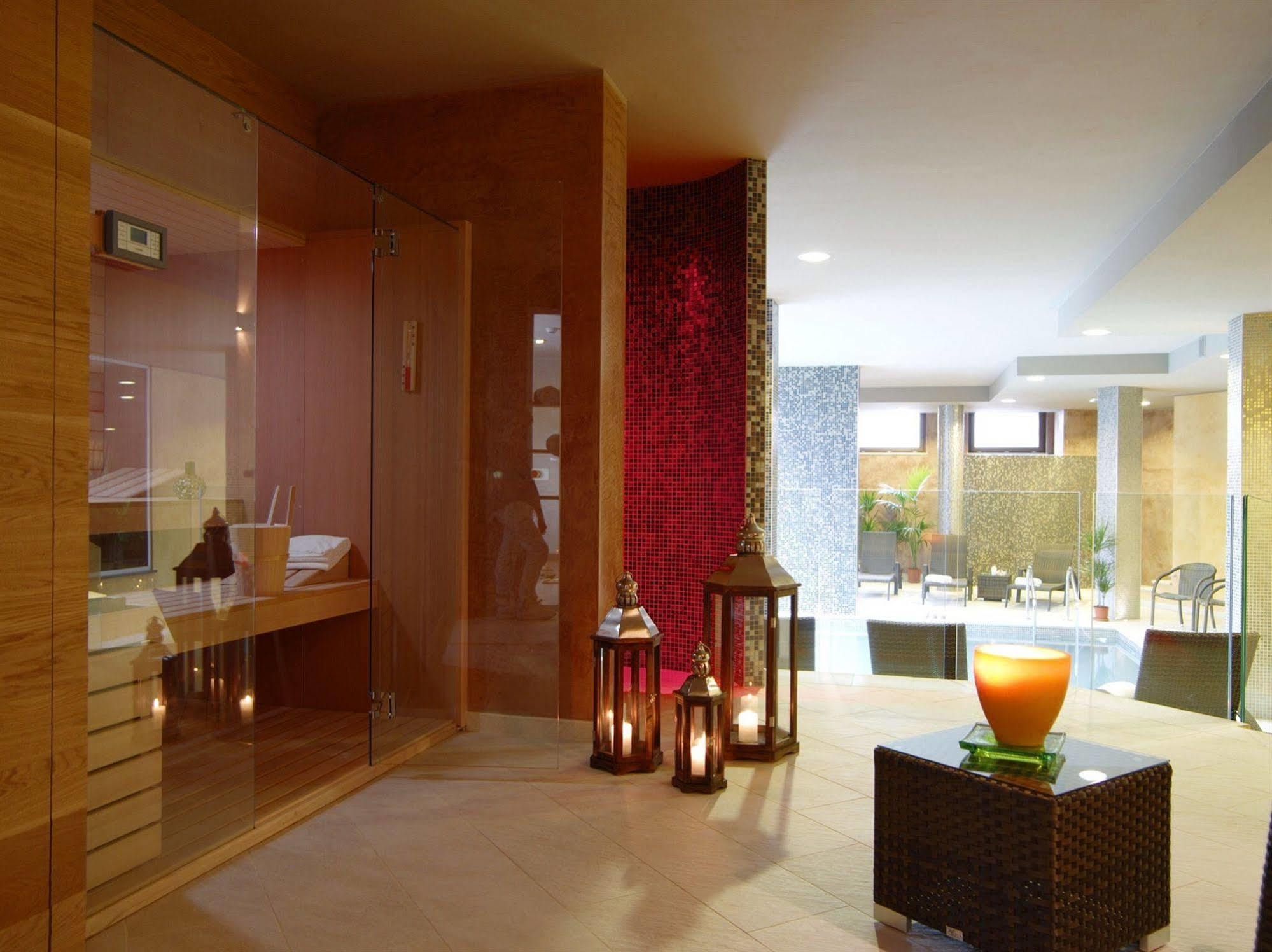 Hotel Natura كاستل دي سانجرو المظهر الخارجي الصورة