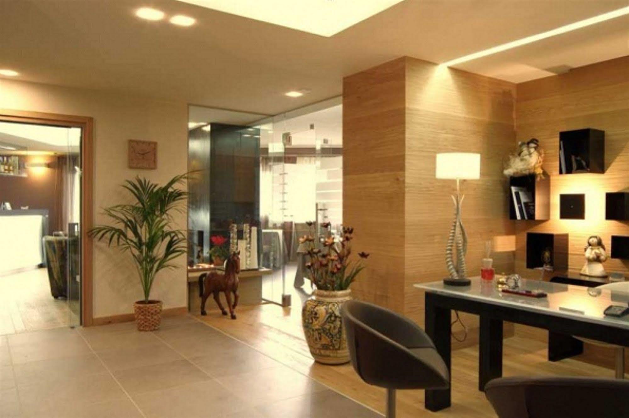 Hotel Natura كاستل دي سانجرو المظهر الخارجي الصورة